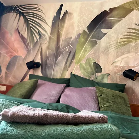 Guest house Faulpelz - Doppelzimmer Flora